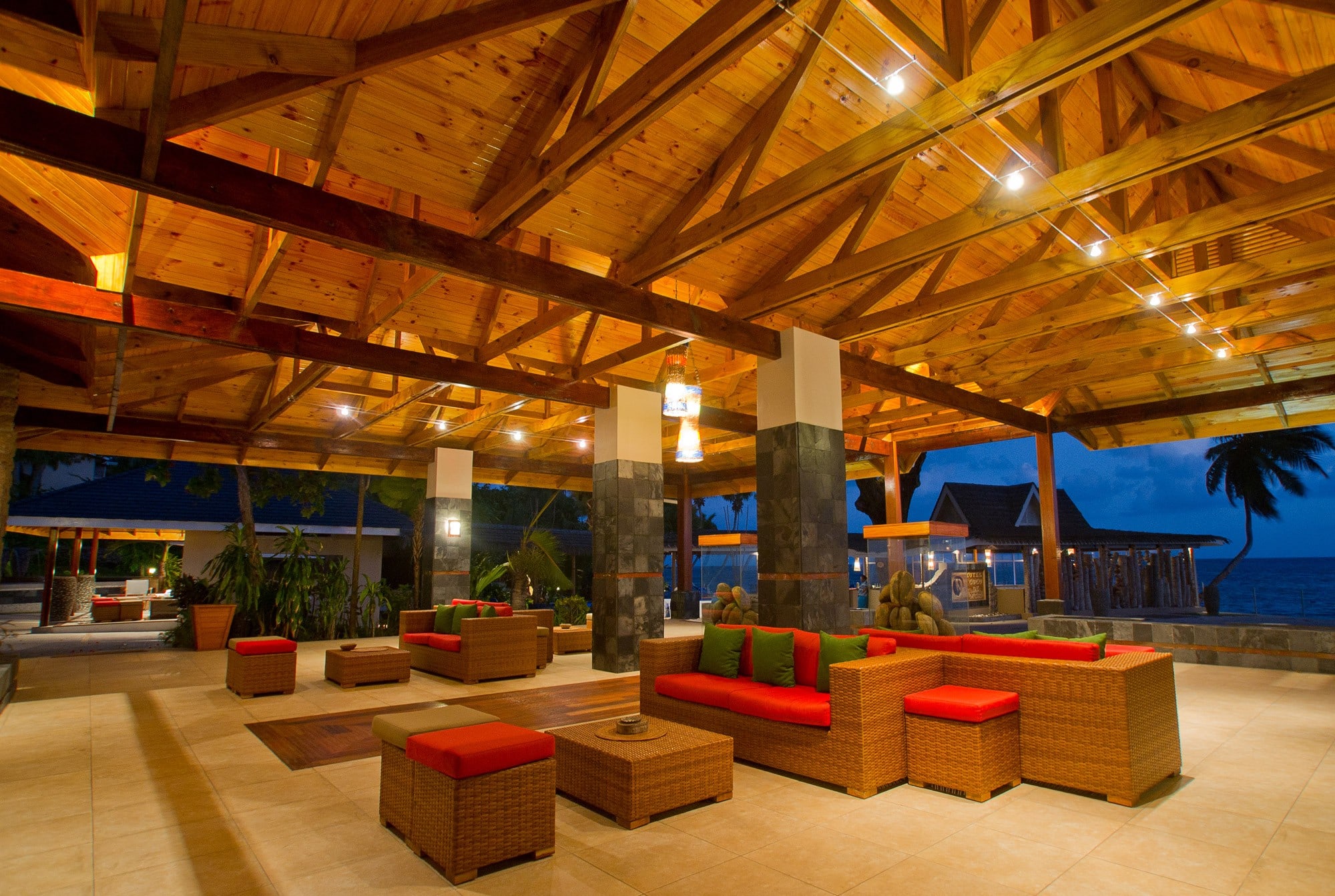 Hotel Coco de Mer and Black Parrot Suites The Seychelles Hotel Coco de Mer and Black Parrot Suites The Seychelles